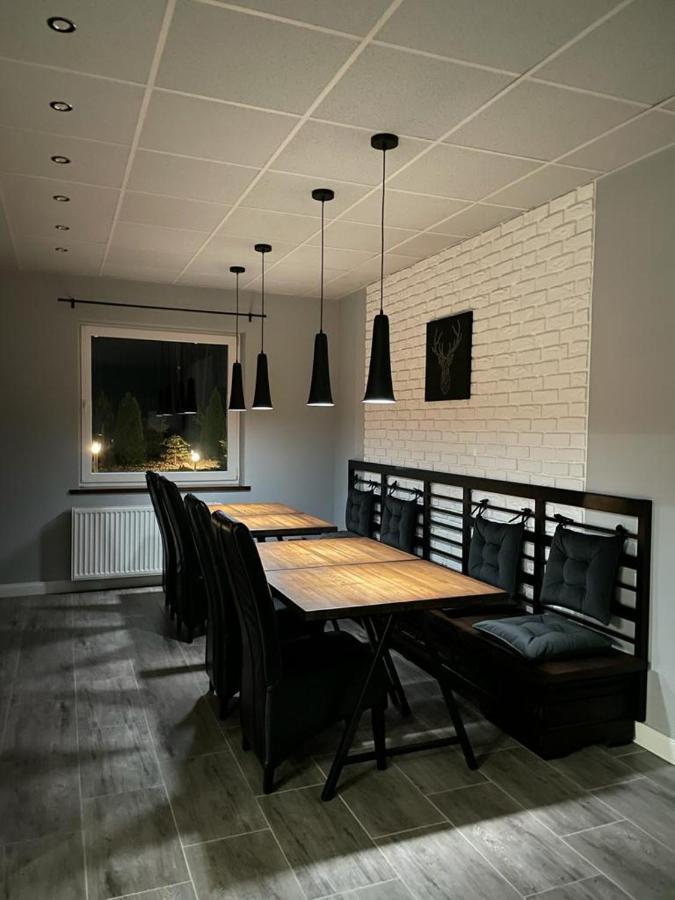 Zielona19 Noclegi Zielonka  ภายนอก รูปภาพ